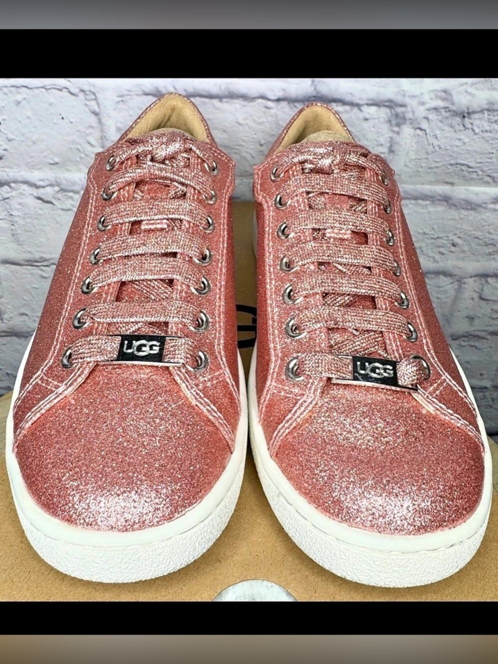 UGG Women's Milo Glitter Sneakers in pink sparkle Size 7 NEW in box!65